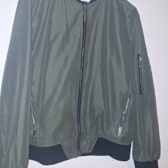 River Island Green Bomber Jacket with Detachable Hood, Size Large - Picture 2 of 2